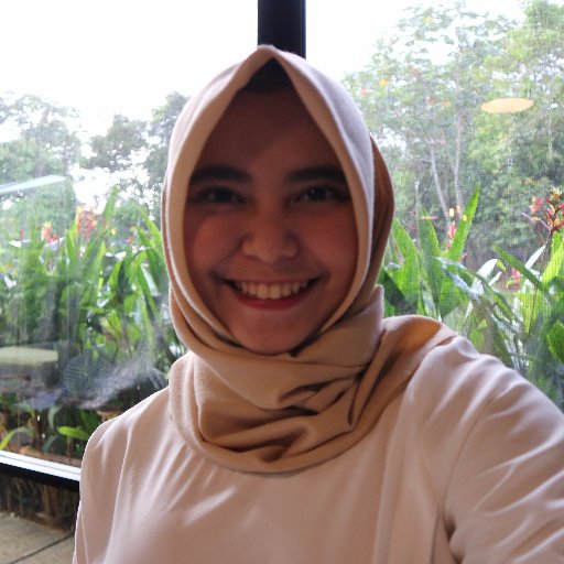 fristyyuanita's profile picture. email: fristyyuanita@gmail.com |           instagram: fristyyuanita_