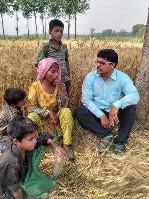 कम बोलना पसंद है मुझे ,लेकिन ग़लत बातों पर चुप रहना बर्दाश्त से बाहर है..