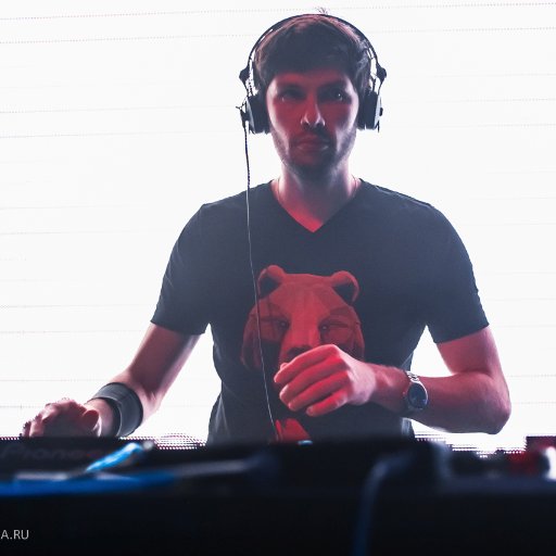 I'm dj | producer | label owner @WM_label. Here's a new part of #FATALIST: https://t.co/5eRnh2Goq1