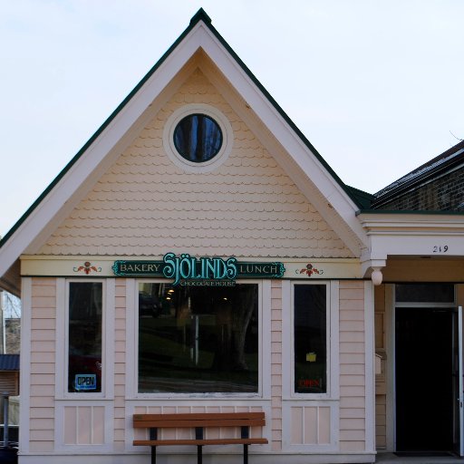 Sjolinds is a family business. We make our craft chocolate from the bean in beautiful Southwest Wisconsin.