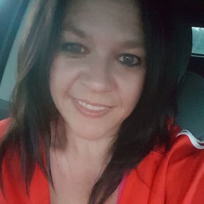 3kbugs's profile picture. Wife and mom. Serious only when required, sarcastic always.