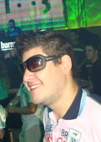 carloseduvl's profile picture. Eu acredito demais na sorte. E tenho constatado que, quanto mais duro eu trabalho, mais sorte eu tenho.