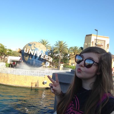 shan_shan_1994's profile picture. Arctic Monkeys, QOTSA, Royal Blood, Biffy Clyro, Slipknot, Arcade Fire, Nine Inch Nails, The Smiths