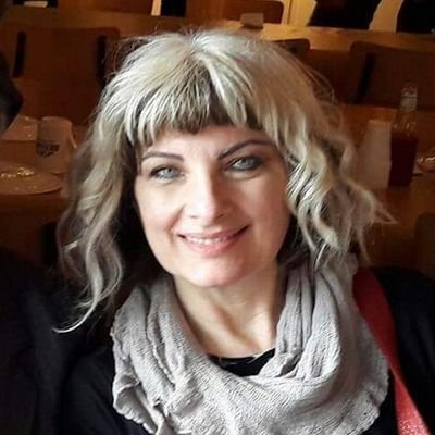 EleniFakotakis's profile picture. Exp. en gestion. Domaines: SSS (public et privé), dans les RI pour personnes âgées, les services de garde à l’enfance CPE, et la politique municipale.