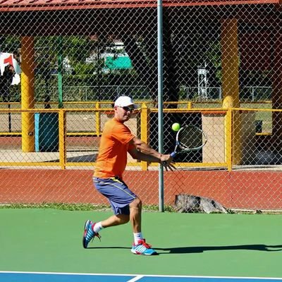 coshue's profile picture. MHSA. De 🇵🇷 viviendo en Orlando,FL. Solo vibras positivas.