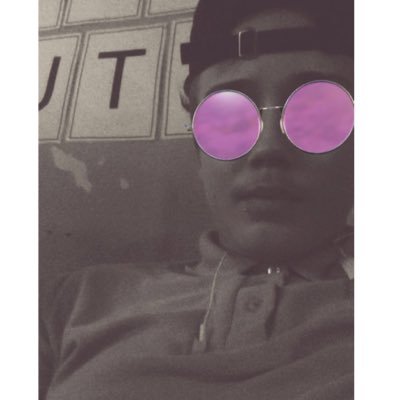 A YouTuber with over 11k subscribers I make great videos And a great editor