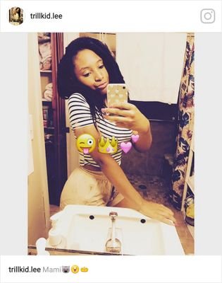 Ion play games I'm getting money that's all🙅🙅😹💅💝🙈dont let my lite skin complexion fool u👑💸💸💊🔪