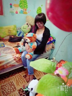 BidanManis1's profile picture. pin bb D9E7E080 
Line bidanchuby