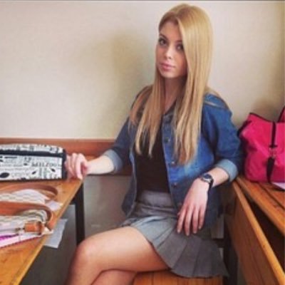 EceDemir1357's profile picture. TAKİP EDİN!!💥💥💥💋💋🔥🔥🔥