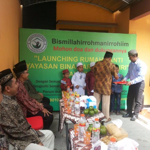 PantiYakarim's profile picture. 