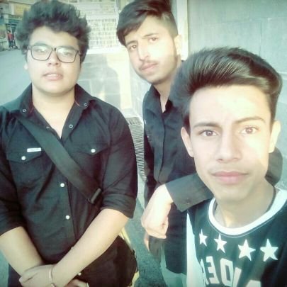 akashsood30's profile picture. 