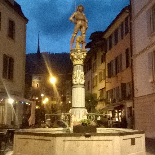 I nemici dei popoli africani sono gli stessi nemici dei popoli europei. Thomas Sankara.
Se non ho più diritti,non ho più doveri. Io.