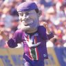 Grinder_Freo's profile picture. It's wharfie time. The original and the best Freo Dockers mascot of all time. A seagull on one shoulder and a chip on the other ⚓️