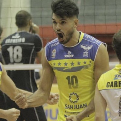 NicolassLazo's profile picture. Mi perro y mi Familia