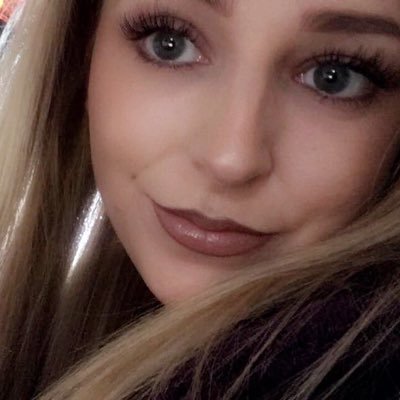 Isabelletegan's profile picture. 