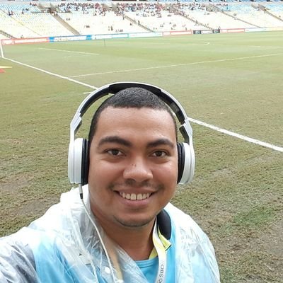 Jornalista formado com muito orgulho pela @UERJ_oficial, apaixonado por rádio. CEO e narrador da @SeLigaNaAntena. Torcedor do @duquedecaxias.