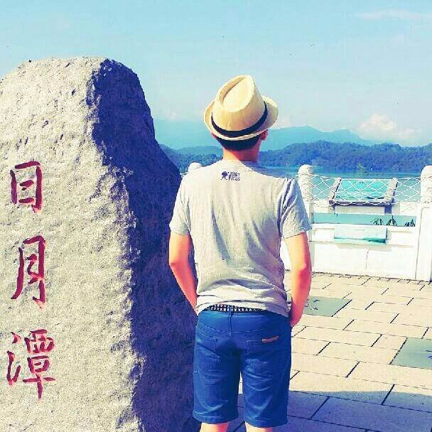 LEeMoonlight829's profile picture. like one,like all