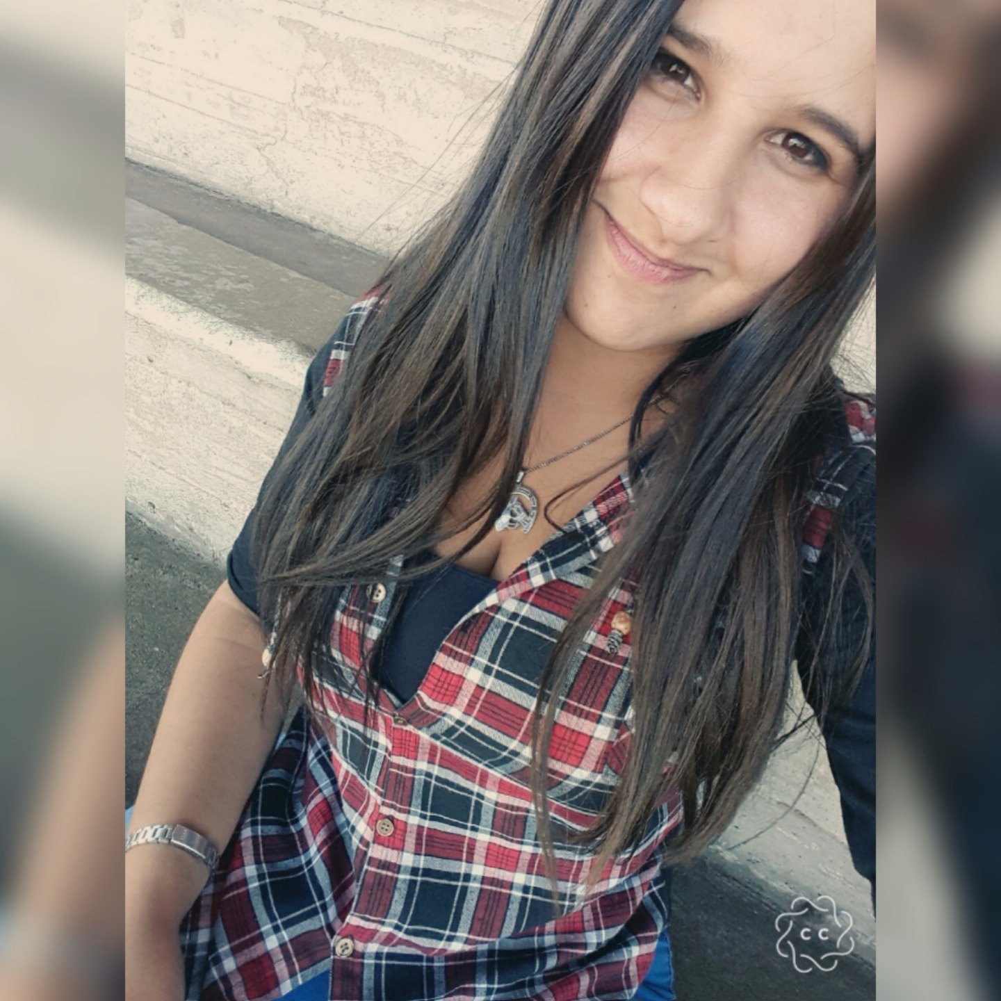 Serás eterno como el tiempo, y renacerás en cada primavera.
👉🐎⛺🐇🐕🐈🎶⚽♋