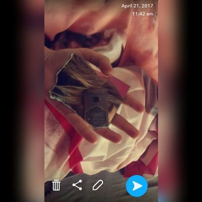 bassverliebt's profile picture. Hi, i'm liz. 

#DieRieseneinlaufEntertaimentGängFicktDeineMutter. //

 GREAZYPUZZYFUCKERZ.
#ArmyOfGreaze