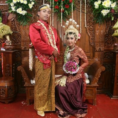 HenkyZepplyn's profile picture. Selama aku mampu tuk bertahan,sekuat hatiku melawan, berikan aku harapan, karena ku yakin kau juga merasakan...