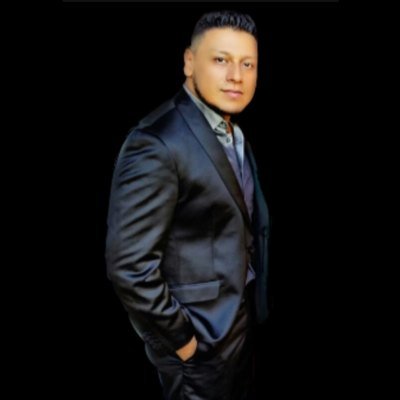 Cantante, escritor y productor Guatemalteco