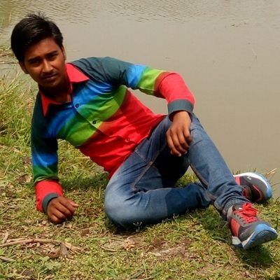Maiने तुम्हे उस दिन से और ज्यादा चाहा
जबसे Maलूम हुआ की Tuम हमारा होना Hi नहीं Chaहते.
Mo. 7267016009