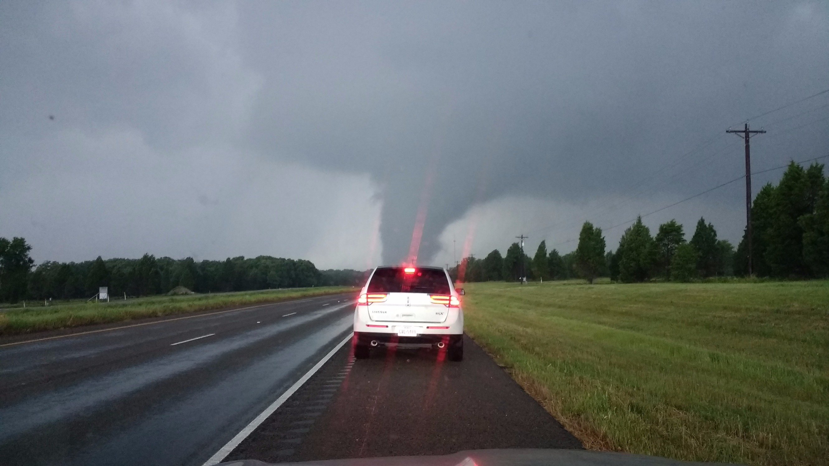 wd5dhk's profile picture. I enjoy ham radio , storm chasing , and photography.Follower of Jesus. No dm's