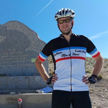 EggymLeggy's profile picture. This is my personal Twitter account so I mainly moan at Southwestern Railway, the RMT and keep up with Trump fuckwittery.