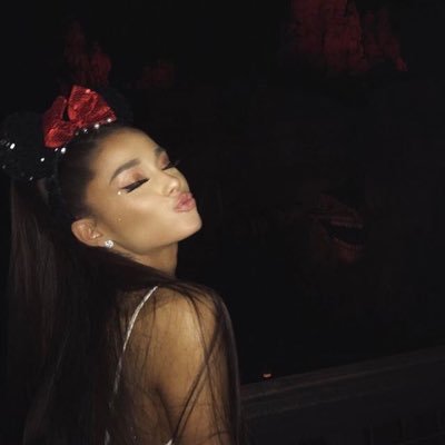 gbrlta_Snz's profile picture. Anything is possible I don't think limits 🦋 ig: gbrltasnz