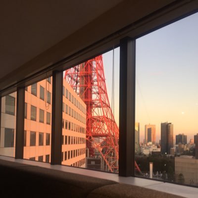 IT業界のエンジニアです。 ITプロジェクトに参画するかたわら、金融系SIからベンダー、個人請負までの幅広い経験を生かし仕事の進め方や転職時のアドバイスなどをしています。 今求められている技術、他をツイートしていきます。 ご連絡はWebページのお問い合わせからどうぞ。