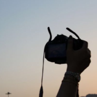 NnrSiPp4m9jHUUb's profile picture. 