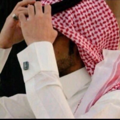 اللهم ارحم أبي وأمي كما ربياني صغير وجعل قبورهم روضة من رياض الجنه ( إحترامك للناس لايعني أنك بحاجة إليهم فتلك أخلاقـك حتى وإن كانوا لا يستحقون )