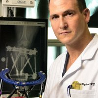 S Robert Rozbruch MD (@limblengthen) 's Twitter Profile