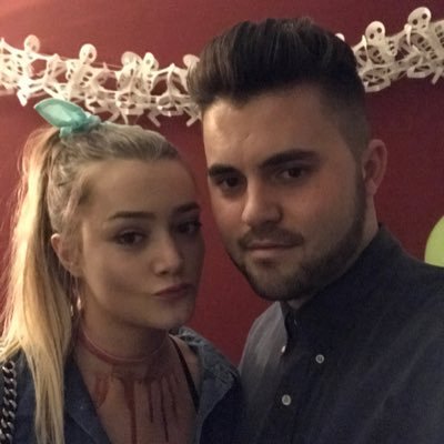 playf0rtoday's profile picture. 