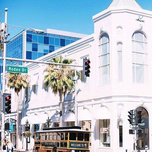 The Official Twitter of Rodeo Drive in Beverly Hills✨ Representing the retailers, hotels & landowners on the world-renowned boulevard!