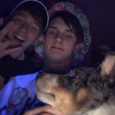 maxm1235's profile picture. 