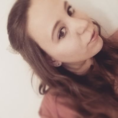 Genevs91's profile picture. 
