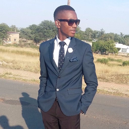 langavi2017's profile picture. 