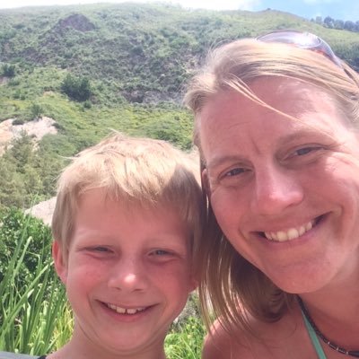 janelleczapar's profile picture. 