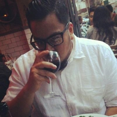 Podcaster, Writer, Professional Mr. Nice Guy, Marijuana Advocate, Entrepreneur, Investor and Solider in the fight to Legalize and Spread humanity.