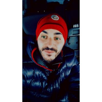 Rochester Institute of Technology of University. Boston University. I’m major engineering and design and artist.🤟🇹🇷🧏♂️