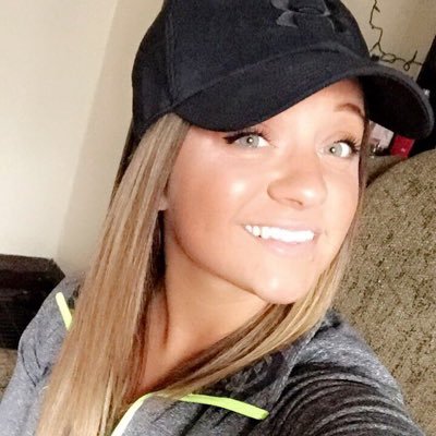 val_mikec's profile picture. Pittsburgh | Columbus