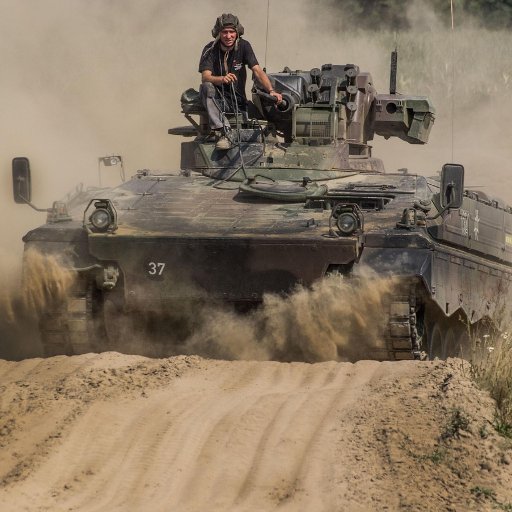 mejor_airsoft's profile picture. No hay nada como relajarse pegando unos tiros con los amigos en un buen campo de Airsoft.