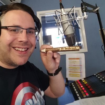 Presenter / Producer The Weekend Wake Up! 8-11am Saturday & Sunday - The Local Sports MIX and football commentator all on Hertfordshire's MIX 92.6FM