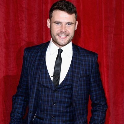 robronirishfan's profile picture. 