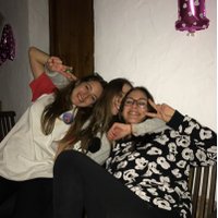 albita🍍 (@albabohorquez4) 's Twitter Profile