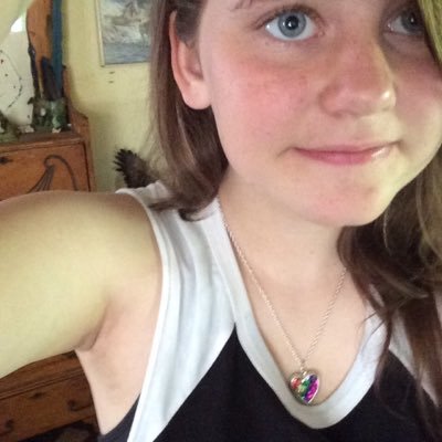 Panda_Aloox's profile picture. insta: blink182_times_youll_see_jesus sc: youtubewhore5 old Twitter: MDE_is_my_life1