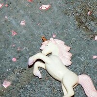 ...... (@youandwhose) 's Twitter Profile