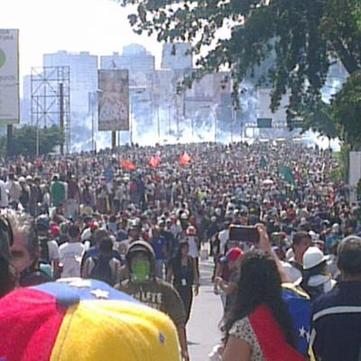 YO SOY NADIE...Venezolano,Trabajador de la Salud, -El ESCRACHE ES LEY, acá y En Cualquier Lugar del MUNDO-La LIBERTAD como el Respeto, no se Pide se EXIGEN!