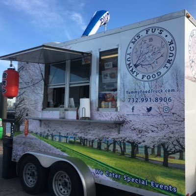 FuYummytruck's profile picture. Yummy home made Japanese fusion food on the go. Try Mama Fu Fu rice burger, yaki soba noodles and vegetarian Japanese curry!!
